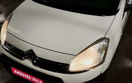 Citroen Berlingo II рестайлинг, 2012 год, 680 000 рублей, 3 фотография