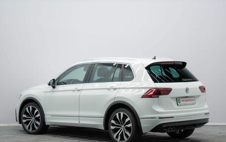 Volkswagen Tiguan II, 2017 год, 2 695 000 рублей, 4 фотография