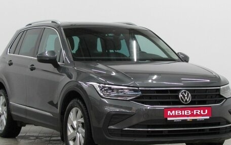 Volkswagen Tiguan II, 2021 год, 3 095 000 рублей, 7 фотография