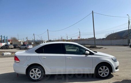 Volkswagen Polo VI (EU Market), 2012 год, 850 000 рублей, 3 фотография