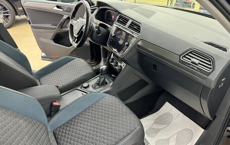 Volkswagen Tiguan II, 2019 год, 3 450 000 рублей, 12 фотография