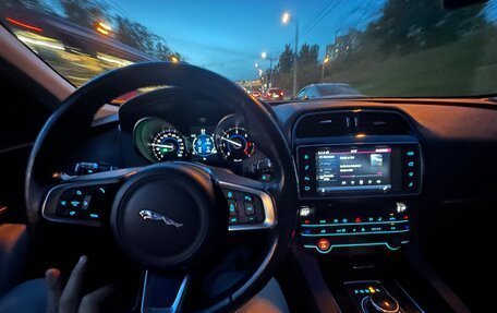 Jaguar F-Pace, 2017 год, 2 699 999 рублей, 13 фотография