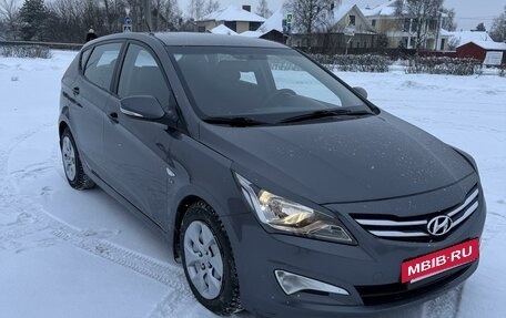 Hyundai Solaris II рестайлинг, 2014 год, 1 240 000 рублей, 3 фотография