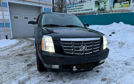 Cadillac Escalade III, 2010 год, 2 150 000 рублей, 7 фотография