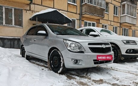 Chevrolet Cobalt II, 2013 год, 620 000 рублей, 3 фотография