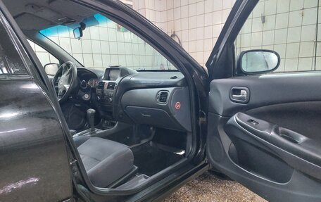 Nissan Almera, 2005 год, 395 000 рублей, 15 фотография