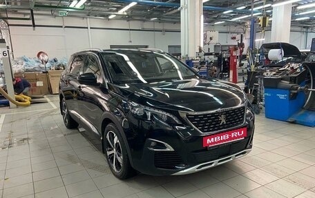 Peugeot 5008 II, 2018 год, 2 587 000 рублей, 2 фотография