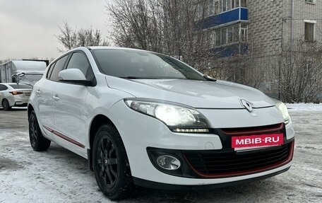 Renault Megane III, 2013 год, 965 000 рублей, 17 фотография