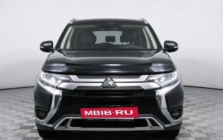 Mitsubishi Outlander III рестайлинг 3, 2019 год, 2 573 000 рублей, 2 фотография