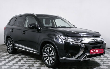 Mitsubishi Outlander III рестайлинг 3, 2019 год, 2 573 000 рублей, 3 фотография