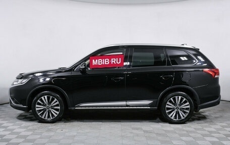 Mitsubishi Outlander III рестайлинг 3, 2019 год, 2 573 000 рублей, 8 фотография