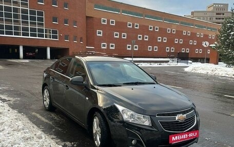 Chevrolet Cruze II, 2013 год, 830 000 рублей, 3 фотография