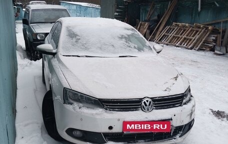 Volkswagen Jetta VI, 2011 год, 520 000 рублей, 5 фотография