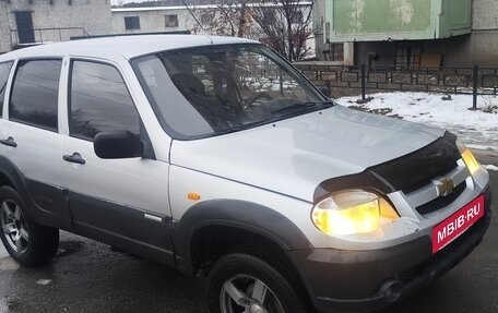 Chevrolet Niva I рестайлинг, 2005 год, 430 000 рублей, 5 фотография