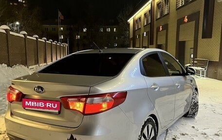 KIA Rio III рестайлинг, 2013 год, 870 000 рублей, 5 фотография