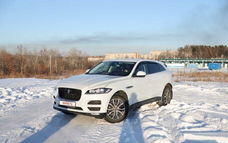 Jaguar F-Pace, 2018 год, 2 400 000 рублей, 13 фотография