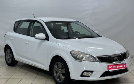 KIA cee'd I рестайлинг, 2012 год, 850 000 рублей, 16 фотография