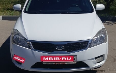 KIA cee'd I рестайлинг, 2012 год, 850 000 рублей, 9 фотография