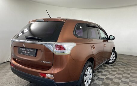 Mitsubishi Outlander III рестайлинг 3, 2012 год, 1 502 011 рублей, 6 фотография