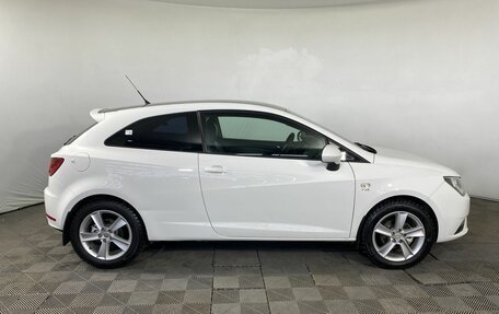 SEAT Ibiza IV рестайлинг 2, 2012 год, 850 000 рублей, 4 фотография