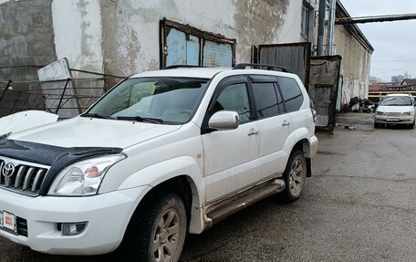 Toyota Land Cruiser Prado 120 рестайлинг, 2008 год, 2 000 000 рублей, 3 фотография