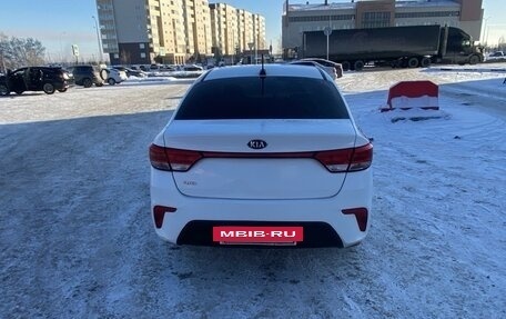 KIA Rio IV, 2018 год, 1 620 000 рублей, 3 фотография