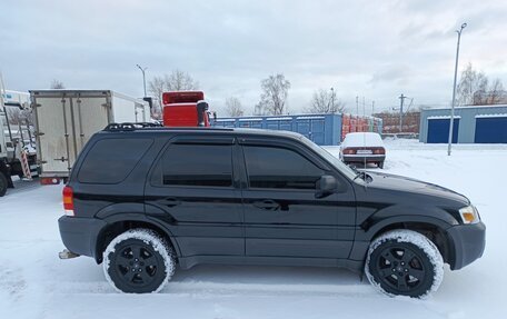 Ford Escape II, 2005 год, 750 000 рублей, 3 фотография