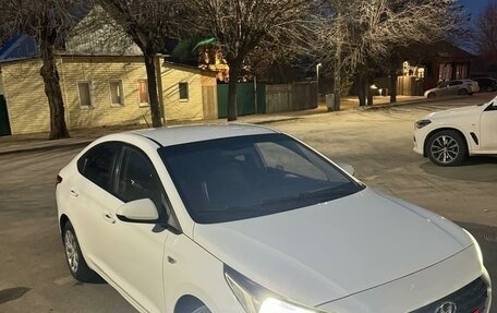 Hyundai Solaris II рестайлинг, 2018 год, 1 135 000 рублей, 4 фотография