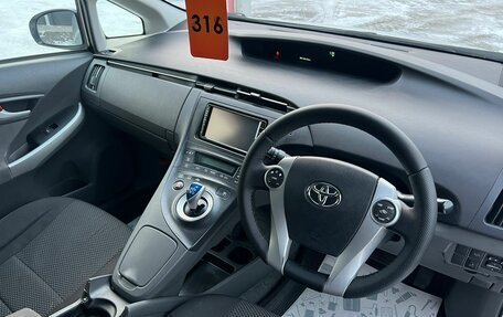 Toyota Prius, 2009 год, 1 199 999 рублей, 11 фотография