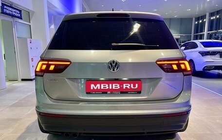 Volkswagen Tiguan II, 2019 год, 1 970 000 рублей, 4 фотография