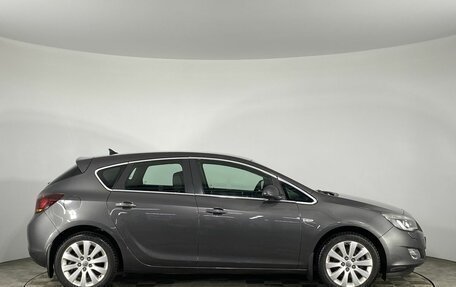 Opel Astra J, 2010 год, 790 000 рублей, 4 фотография