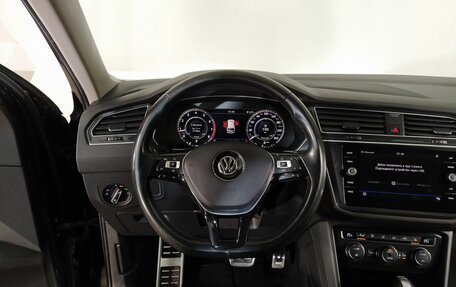 Volkswagen Tiguan II, 2018 год, 2 999 000 рублей, 11 фотография