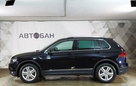 Volkswagen Tiguan II, 2018 год, 2 999 000 рублей, 4 фотография