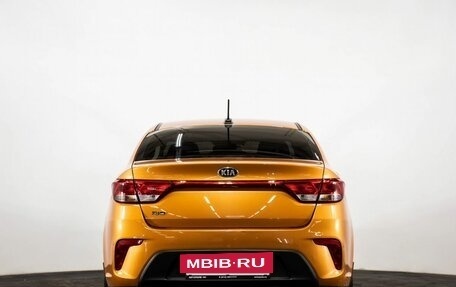 KIA Rio IV, 2017 год, 925 000 рублей, 5 фотография