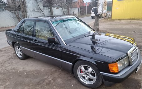 Mercedes-Benz 190 (W201), 1992 год, 1 200 000 рублей, 7 фотография