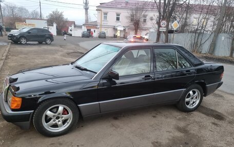 Mercedes-Benz 190 (W201), 1992 год, 1 200 000 рублей, 10 фотография