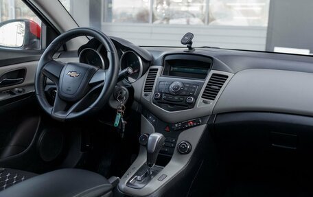 Chevrolet Cruze II, 2012 год, 830 000 рублей, 13 фотография