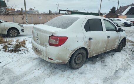 Renault Logan II, 2017 год, 350 000 рублей, 3 фотография