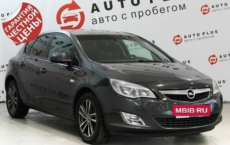 Opel Astra J, 2012 год, 770 000 рублей, 2 фотография