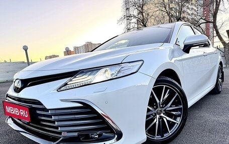 Toyota Camry, 2022 год, 4 699 000 рублей, 1 фотография