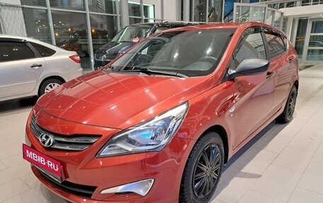 Hyundai Solaris II рестайлинг, 2015 год, 1 182 000 рублей, 1 фотография