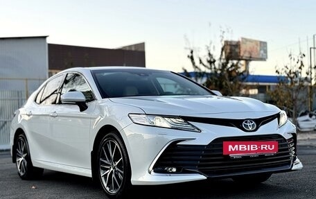 Toyota Camry, 2022 год, 4 699 000 рублей, 4 фотография