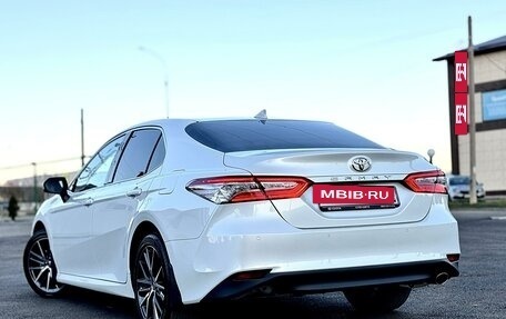 Toyota Camry, 2022 год, 4 699 000 рублей, 2 фотография