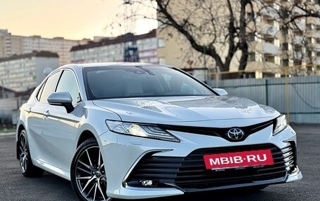 Toyota Camry, 2022 год, 4 699 000 рублей, 26 фотография