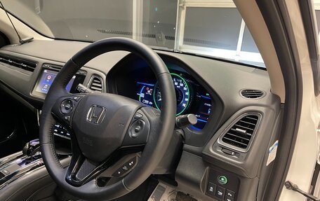 Honda Vezel, 2014 год, 1 710 000 рублей, 8 фотография