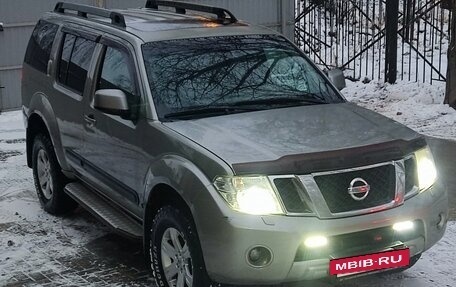 Nissan Pathfinder, 2012 год, 1 400 000 рублей, 13 фотография