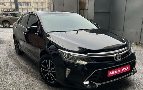 Toyota Camry, 2017 год, 2 600 000 рублей, 1 фотография