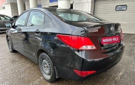 Hyundai Solaris II рестайлинг, 2015 год, 799 000 рублей, 3 фотография