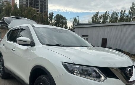 Nissan X-Trail, 2018 год, 1 977 000 рублей, 3 фотография