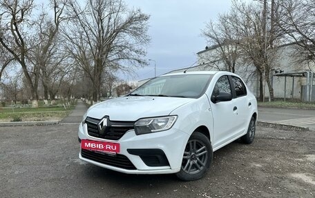 Renault Logan II, 2019 год, 850 000 рублей, 9 фотография